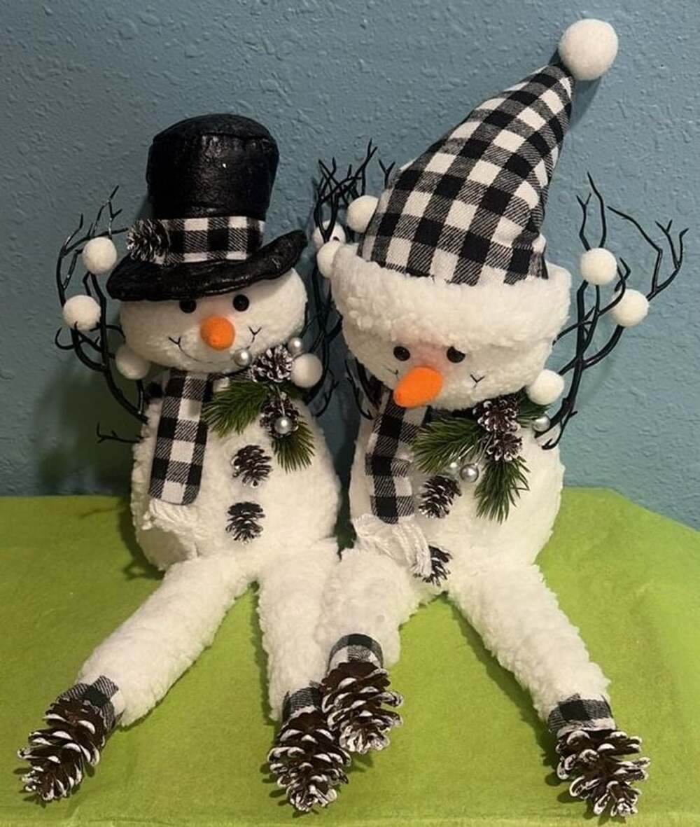 Plush Buffalo Check Snowman Shelf Sitters Set of 2